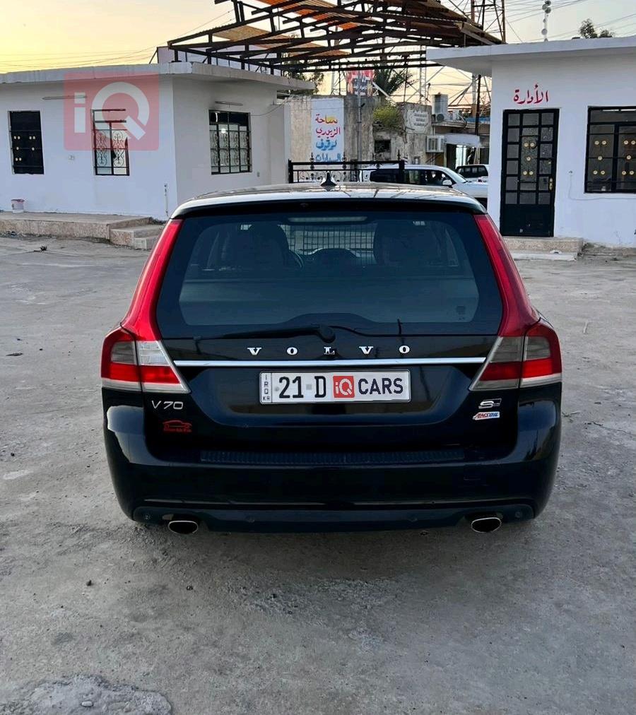 فولفو V70